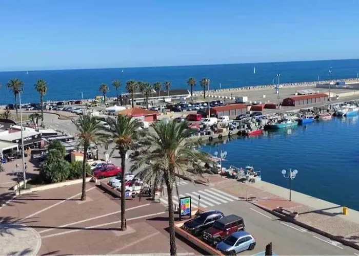شقة Splendide Vue Sur Le Port St Cyp